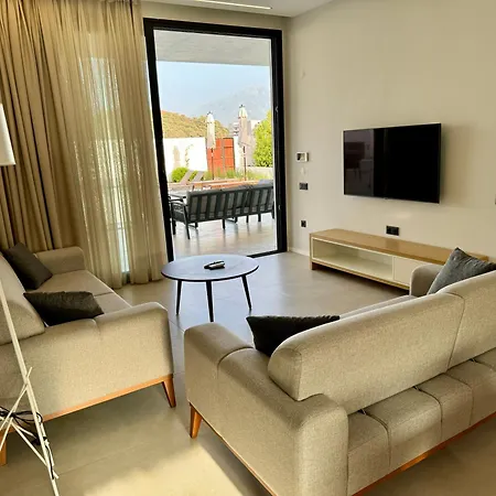 Ashta - Nora 别墅 *