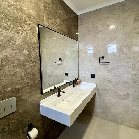 别墅 Ashta - Nora *